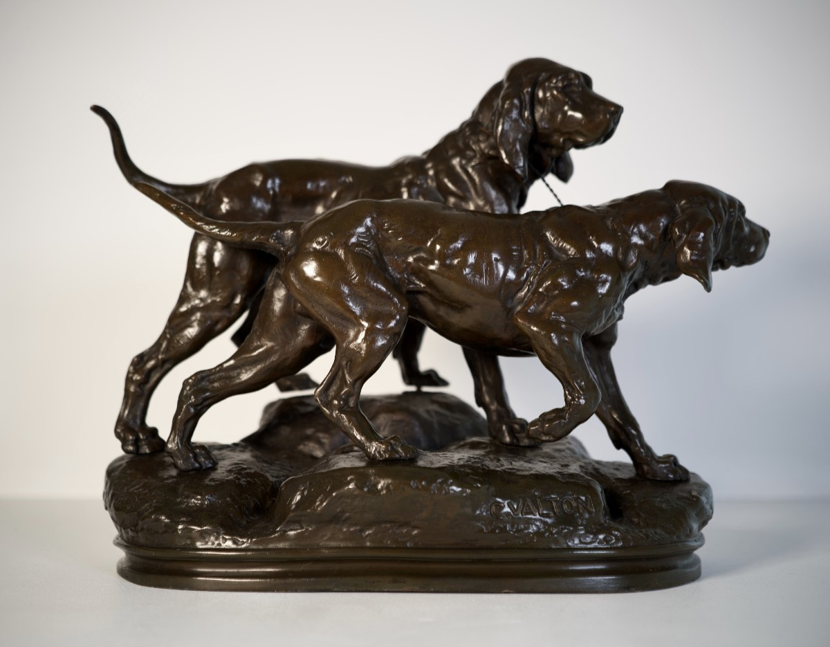 Deux chiens de chasse - Bronze de Charles Valton (18451-1918)