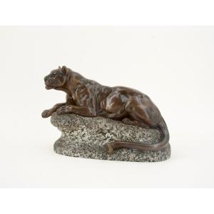 Lionne couchée sur un rocher - Bronze de Clovis-Edmond Masson (1838 - 1913)