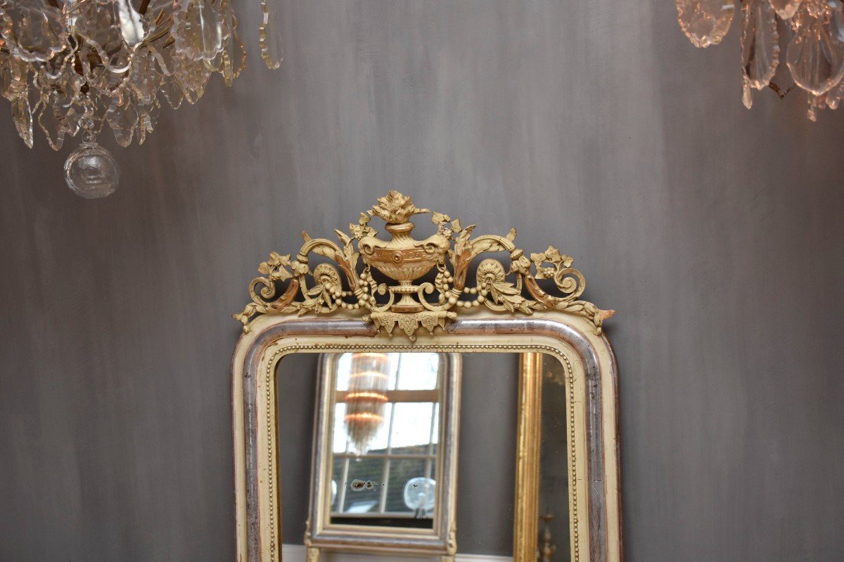 19th Century  French Gilt Mirror With A Crest-photo-3