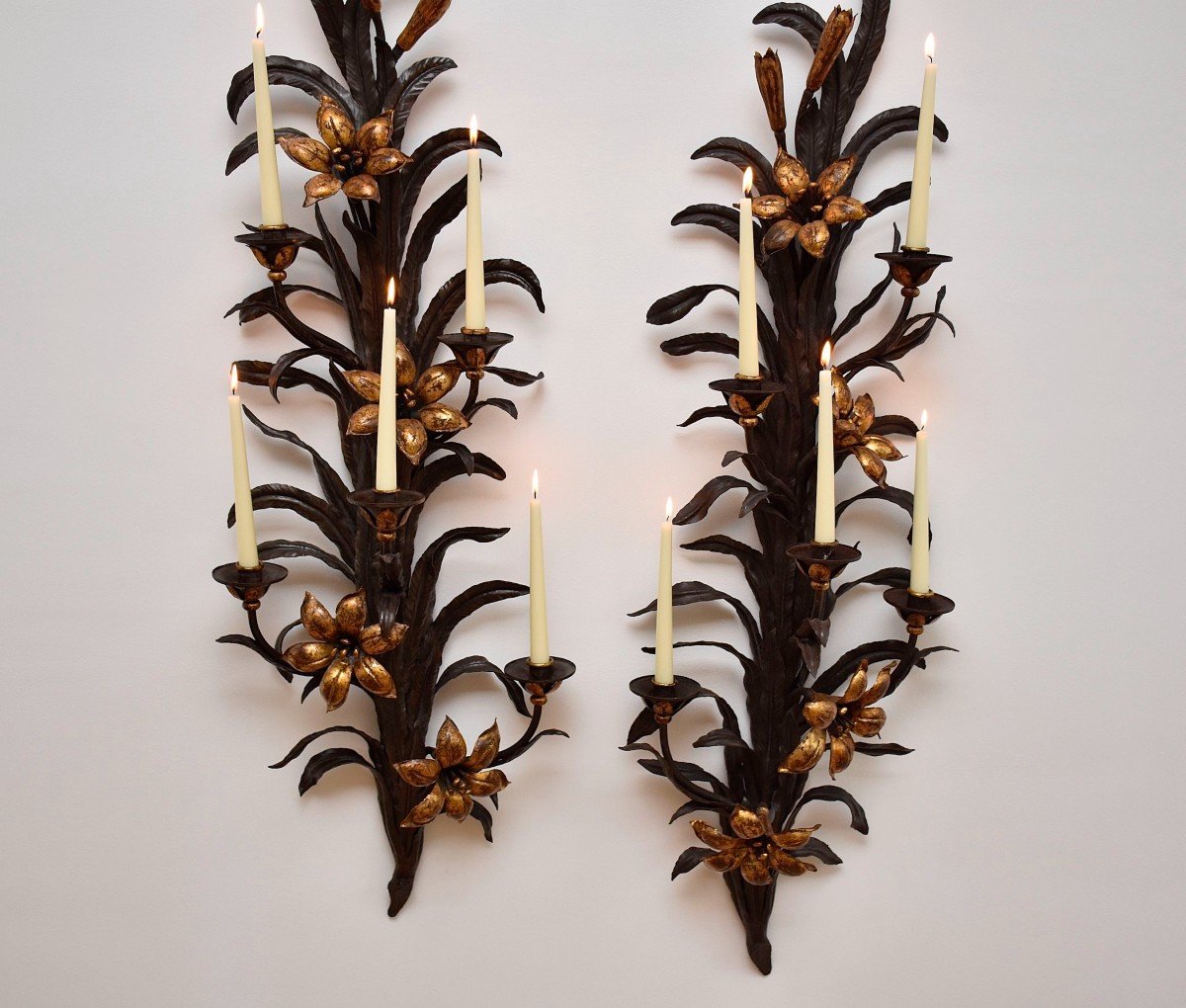 Large Gold And Patinated Flower Sconces-photo-3