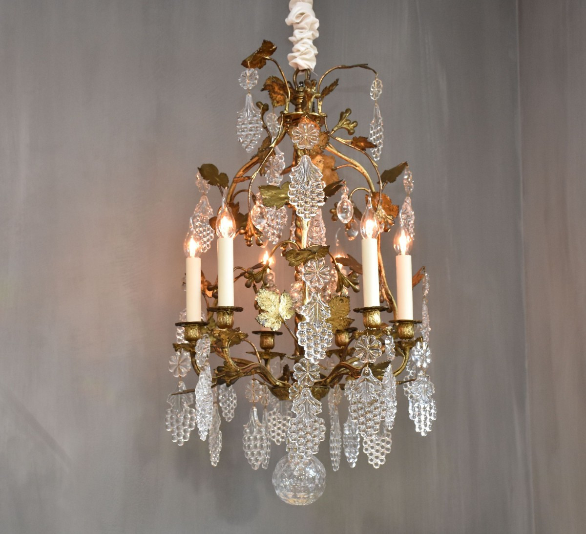 Lustre en bronze doré en le cristal du Baccarat