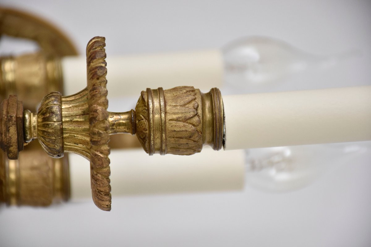 A Pair Of 19th-century Gilt Bronze Wall Sconces In The Louis XVI Style-photo-4