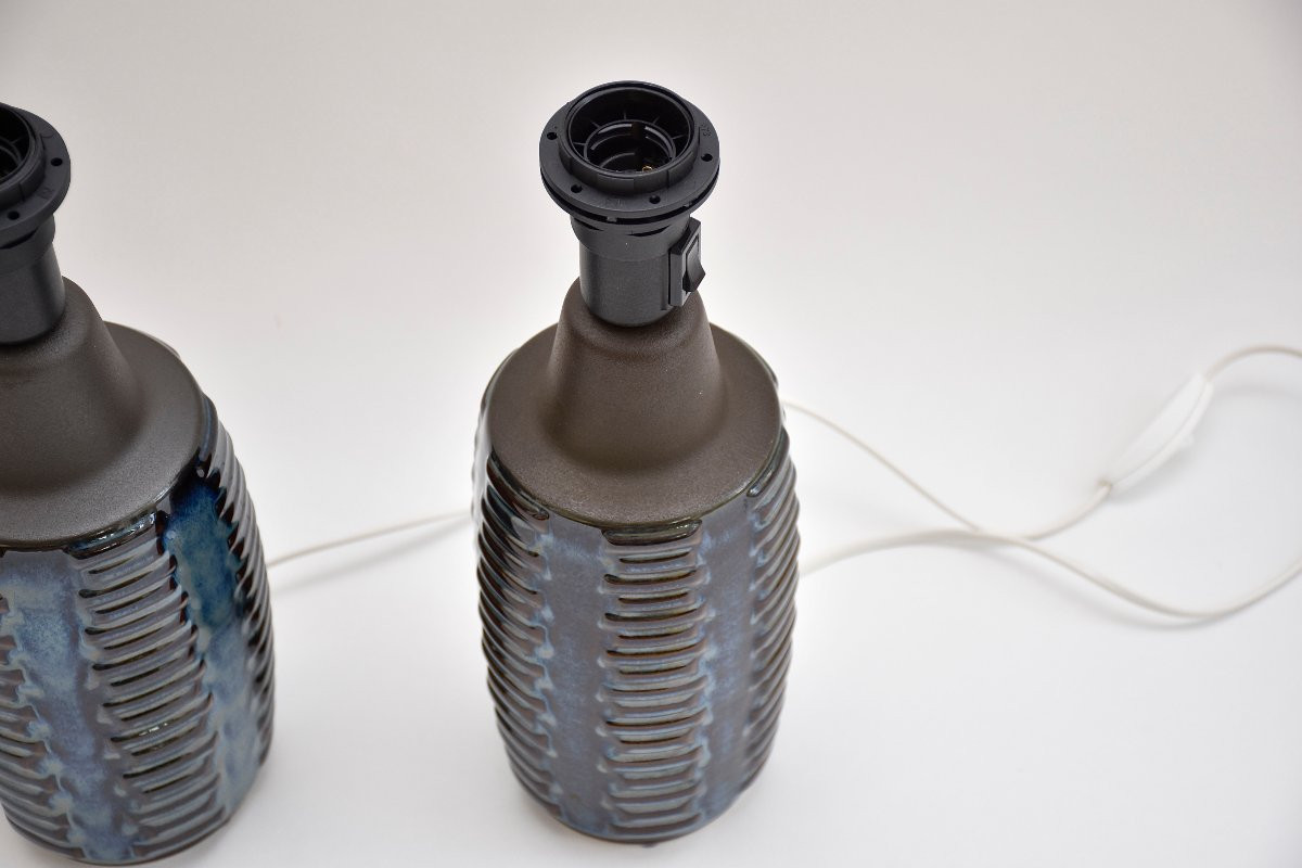 Paire de lampes de table en céramique bleue du milieu du siècle, signées Einar Johansen-photo-3