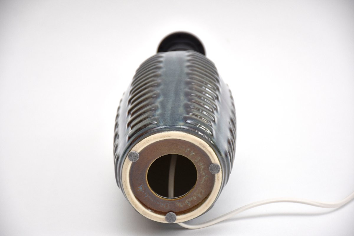 Lampe de table danoise en céramique émaillée bleue du milieu du siècle, signée Einar Johansen-photo-2