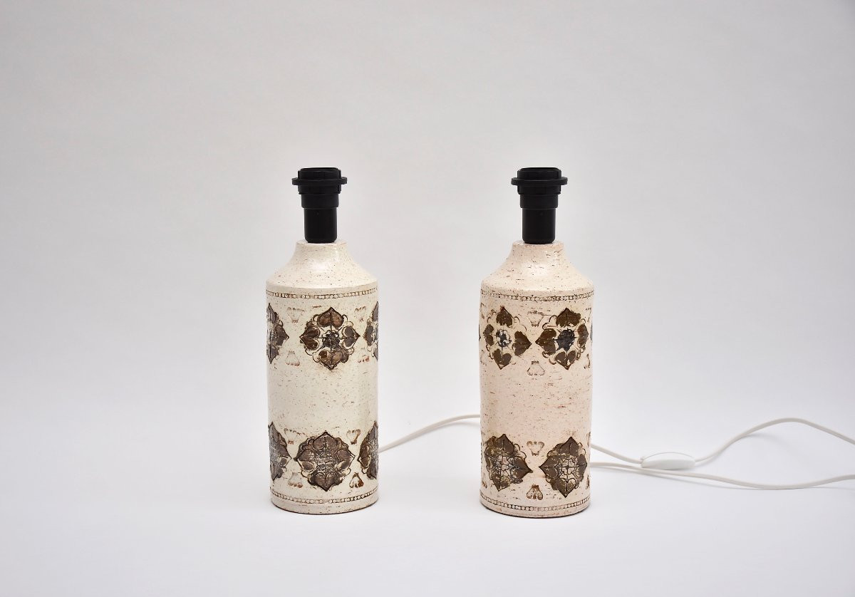 Pair Of Mid-century Ceramic White Table Lamps, Signed-photo-2