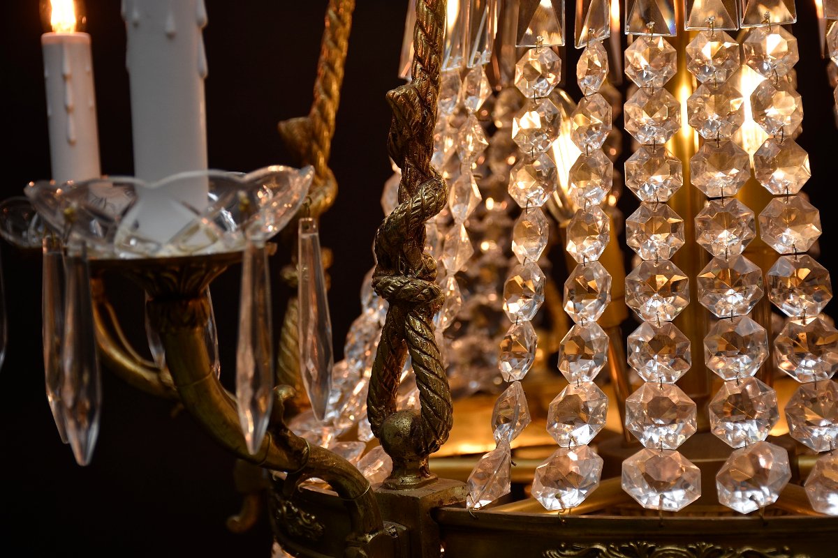Une paire de lustres en cristal et bronze, de style Empire, vers 1910-photo-4
