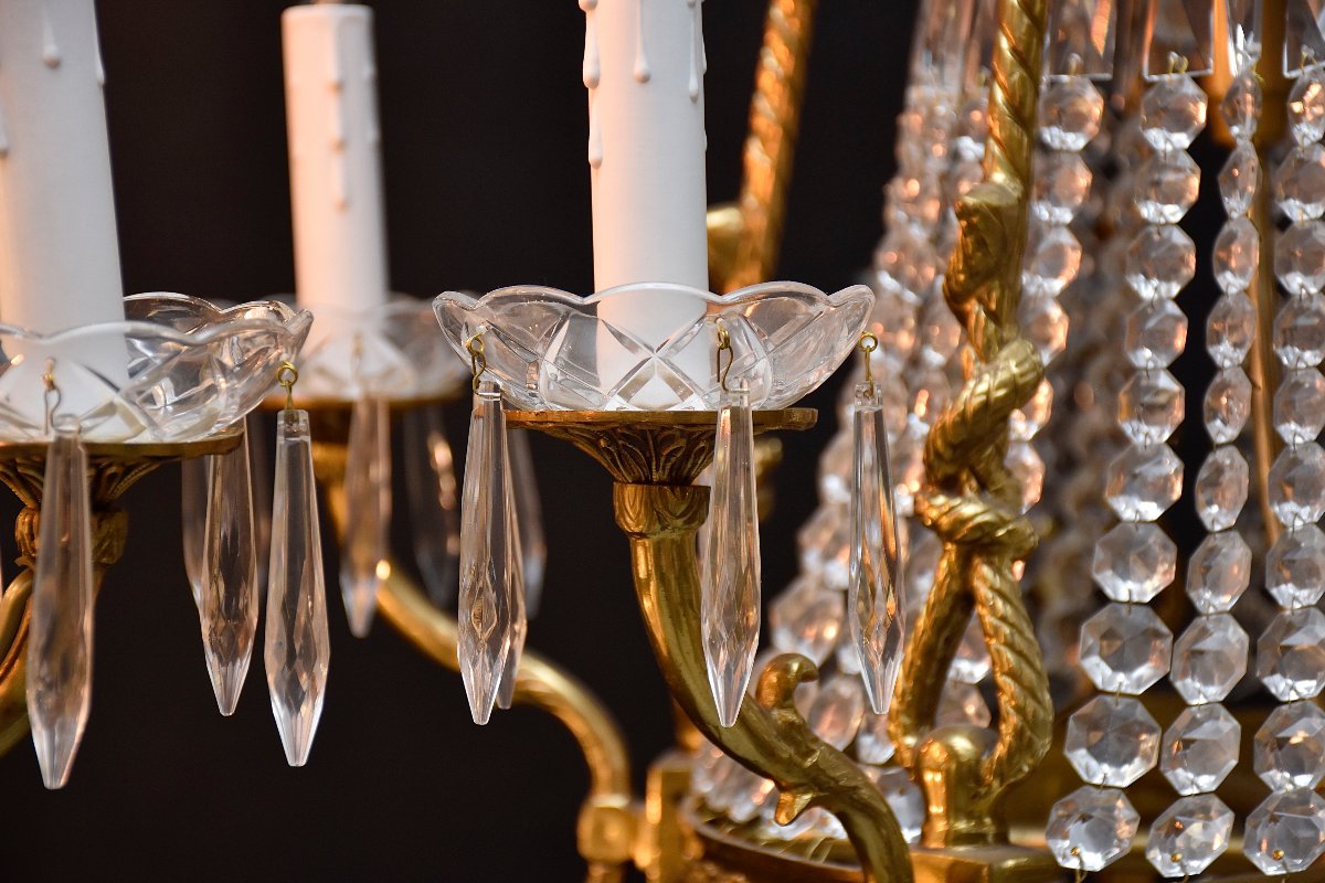 Une paire de lustres en cristal et bronze, de style Empire, vers 1910-photo-4