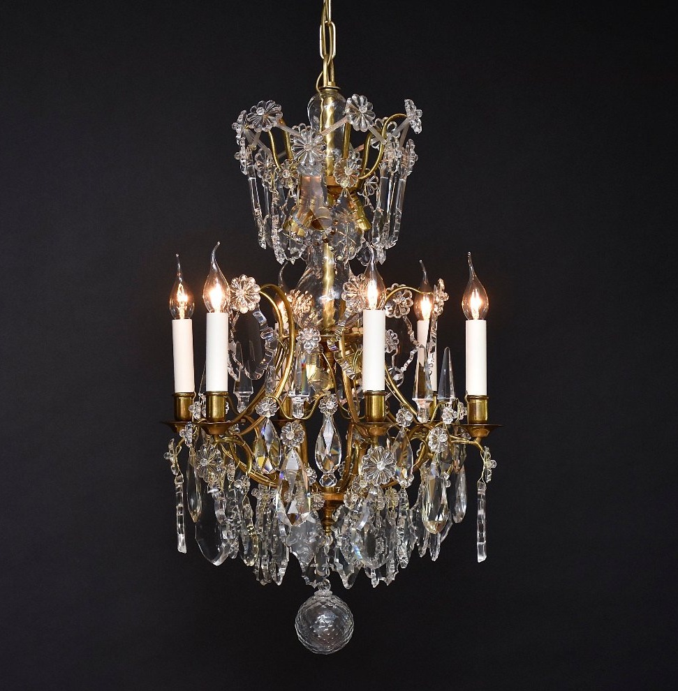 Lustre doré en cristal de style rococo 