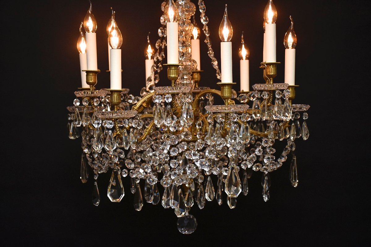Lustre du XIXe siècle en bronze doré, de style Louis XVI, les cristaux de Baccarat-photo-2