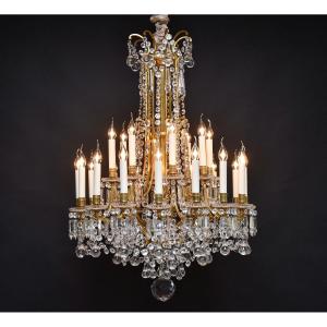 Large Chandelier In Gilt Bronze And Crystal Maison Baccarat, Signed