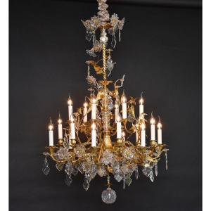 Lustre floral en bronze doré et cristal de Baccarat de la fin du XIXe siècle
