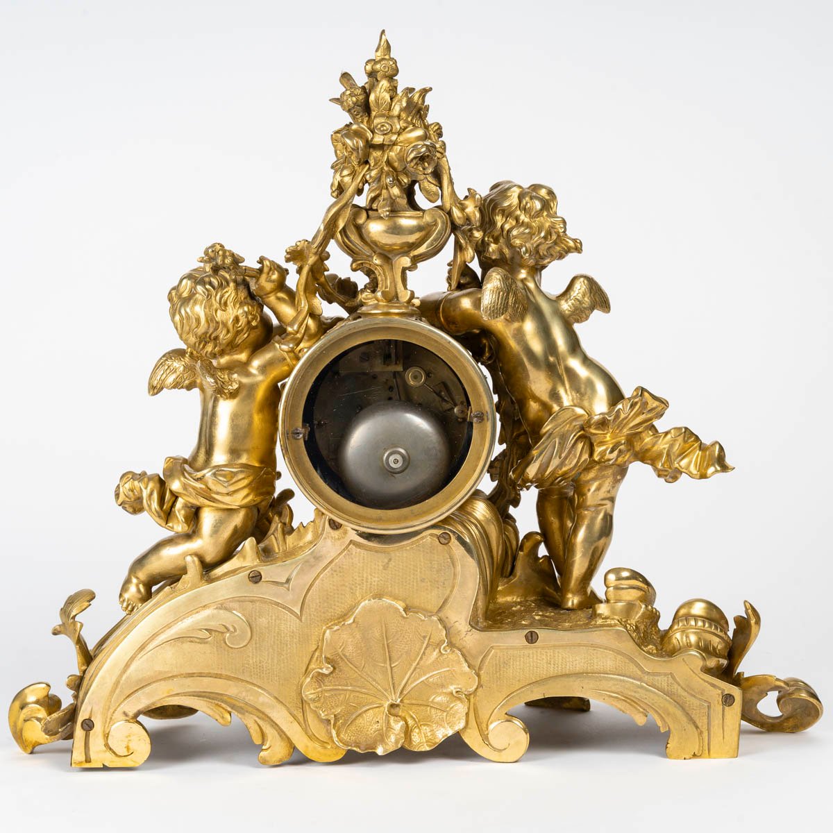 Neo-louis XV Gilt Bronze Clock With Spring Genies. Circa 1880-photo-3