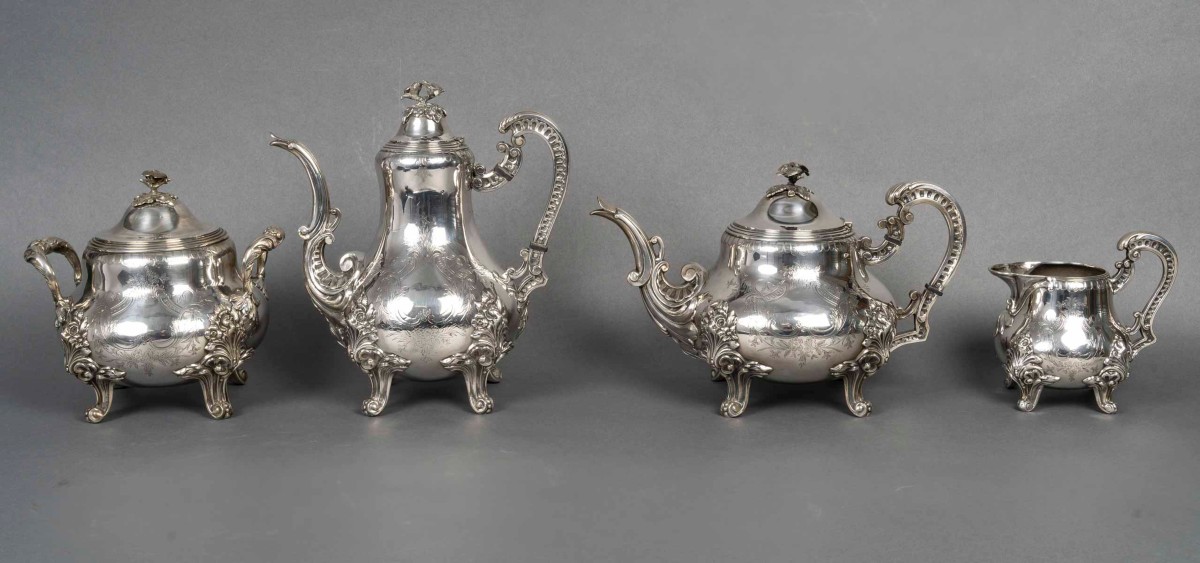 Service A Verser En Argent De Style Louis XV Au Couple De Tourterelles. Paris, XIX Siècle