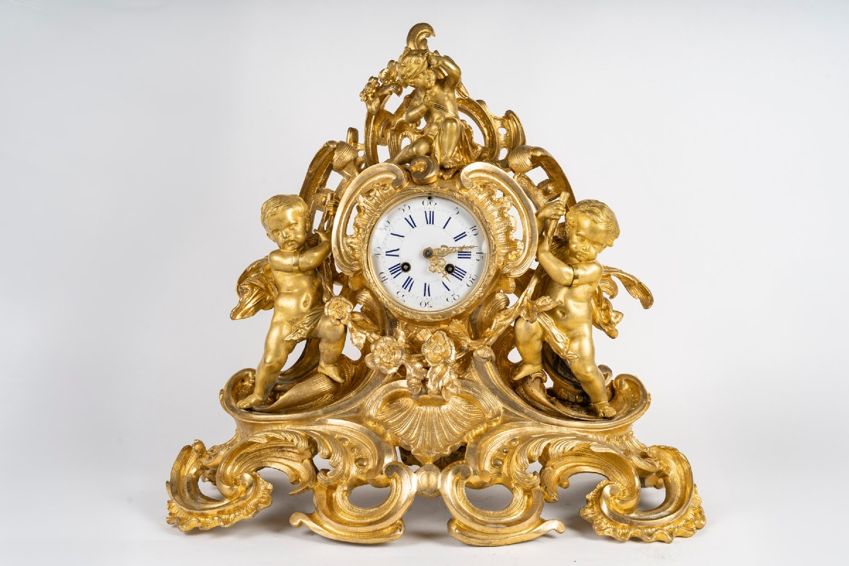Popon, In Paris - Aurore, Neo-louis XV Table Clock In Gilded Bronze. Circa 1860.