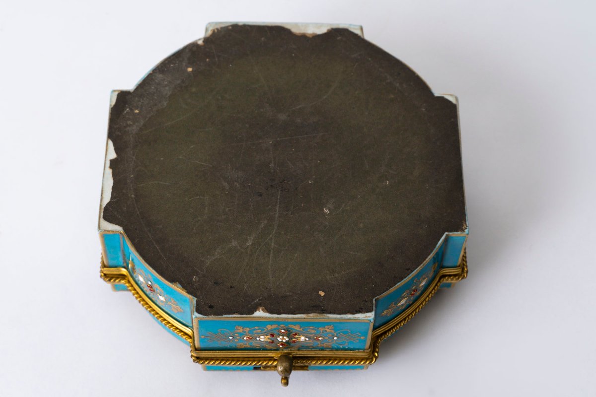 Alphonse Giroux, Paris—porcelain Jewelry Box Featuring "children" After Boucher. -photo-4