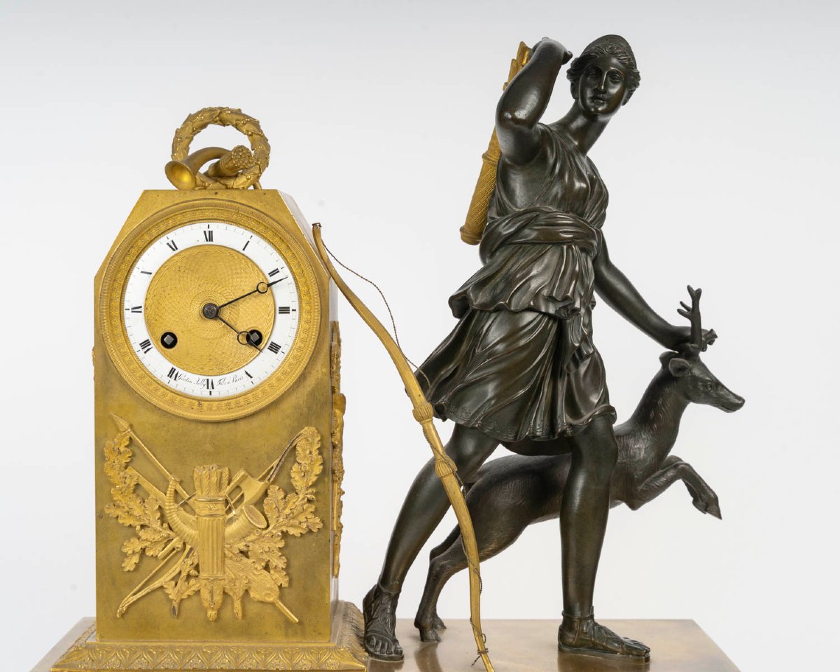 Gaston Jolly Fils, Paris—diane Chasseresse. Empire-style Clock In Patinated And Gilded Bronze -photo-2