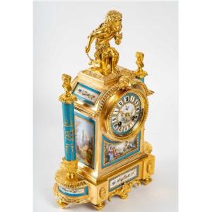 Napoleon III Clock In Gilt Bronze And Porcelain With Cupid And Gallant Theme. Circa 1870