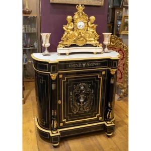 MEUBLE D'APPUI NAPOLEON III à décor marqueté de Vases Fleuris. Circa 1860-1870.