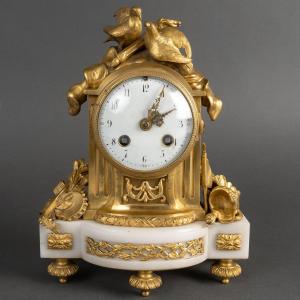 Neo-louis XVI Clock In White Marble And Gilded Bronze, Known As The "fiançailles."