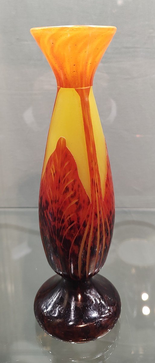 The French Glass, Circa 1922/25. Vase Decorated With Tobacco Leaves.