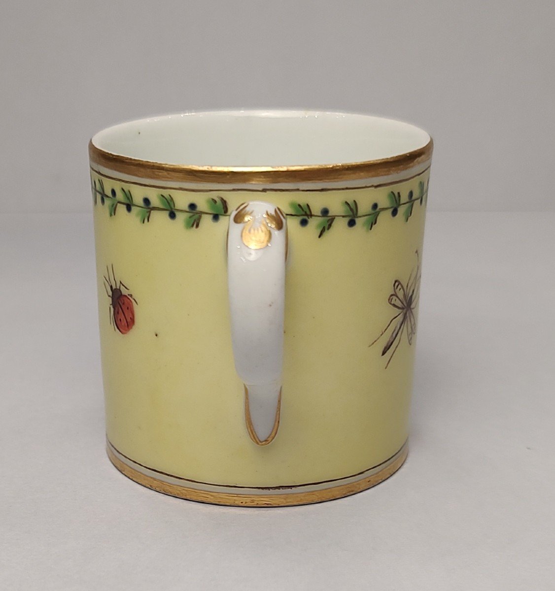 Niderviller - Tasse Et Sa Soucoupe à Fond Jaune à Décor Polycrhome De Papillons - XVIIIe Siècle-photo-2