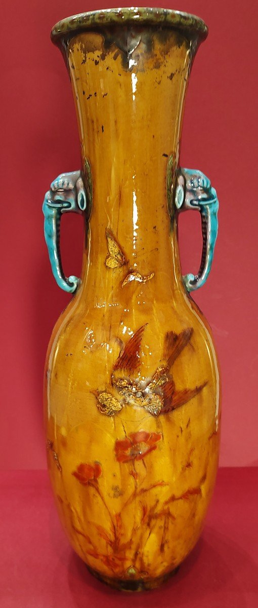 Théodore Deck (1823-1891) - Vase à Décor De Volatiles Et De Fleurs avec anses à tête d'éléphant