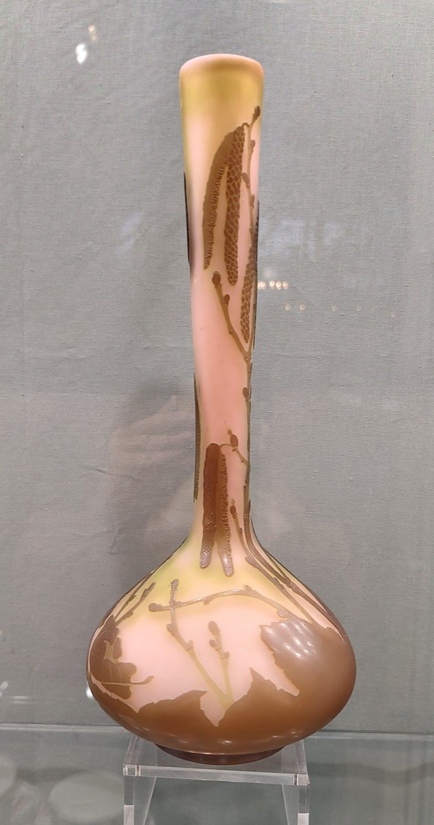 Etablissements Gallé (1904-1936) - Vase With Hazelnut Catkins Decor.-photo-2