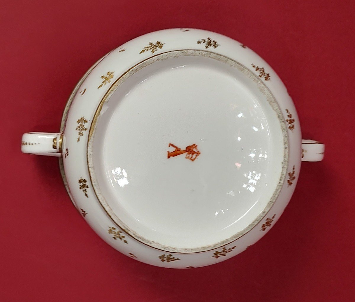 Manufacture à La Reine - 18th Century - Large Covered Pot With Flower Decoration.-photo-3