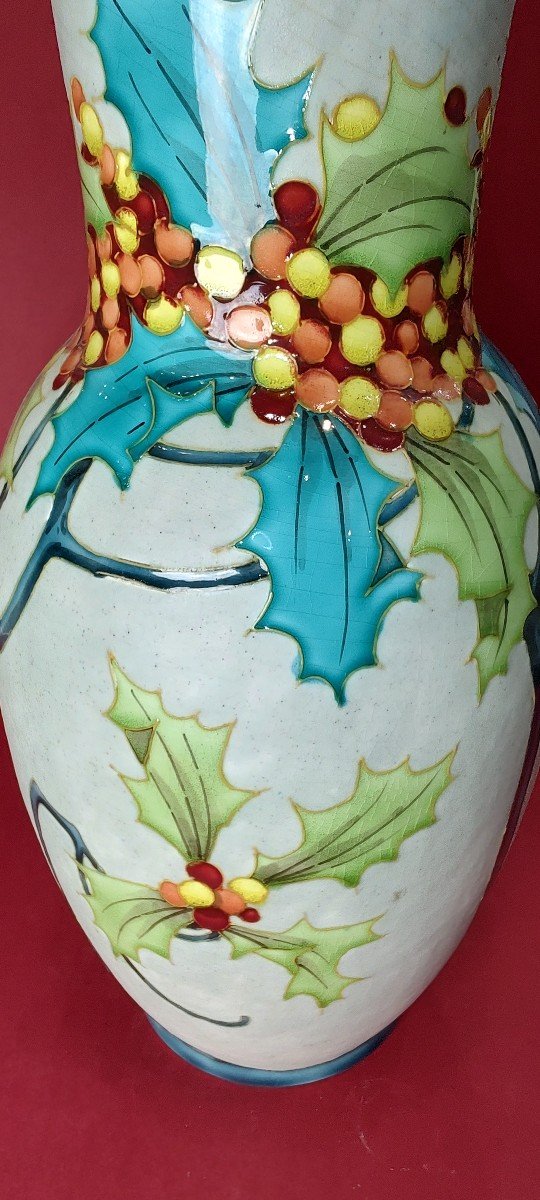 Boch Freres Keramis - Vase  à Décor De Feuilles Et De Fruit Du Houx.-photo-2