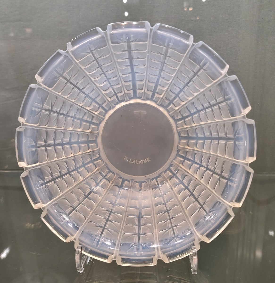 René Lalique (1860-1940) - Acacia Cup No. 2 