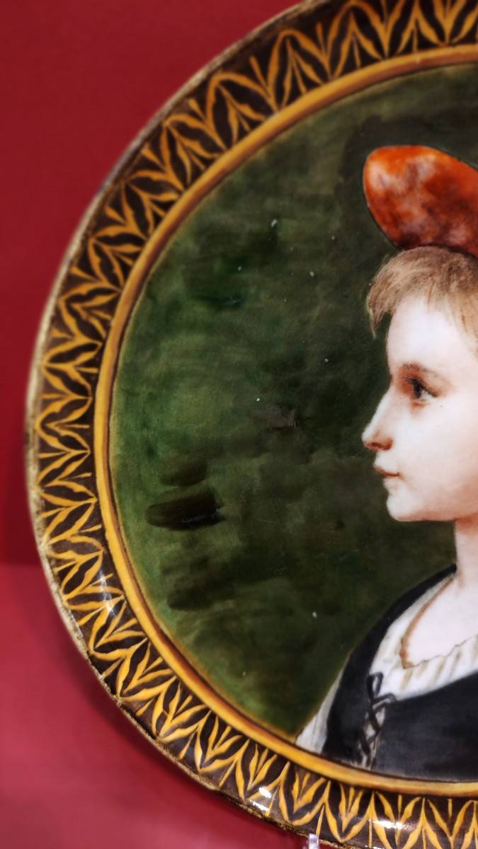 Théodore Deck (1823-1891) - Dish With A Portrait Of Little Red Riding Hood-photo-1
