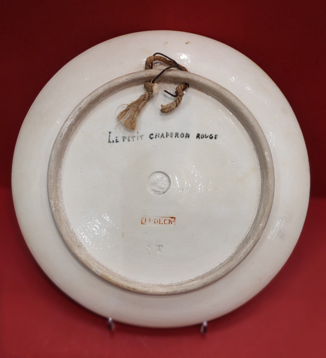 Théodore Deck (1823-1891) - Dish With A Portrait Of Little Red Riding Hood-photo-3