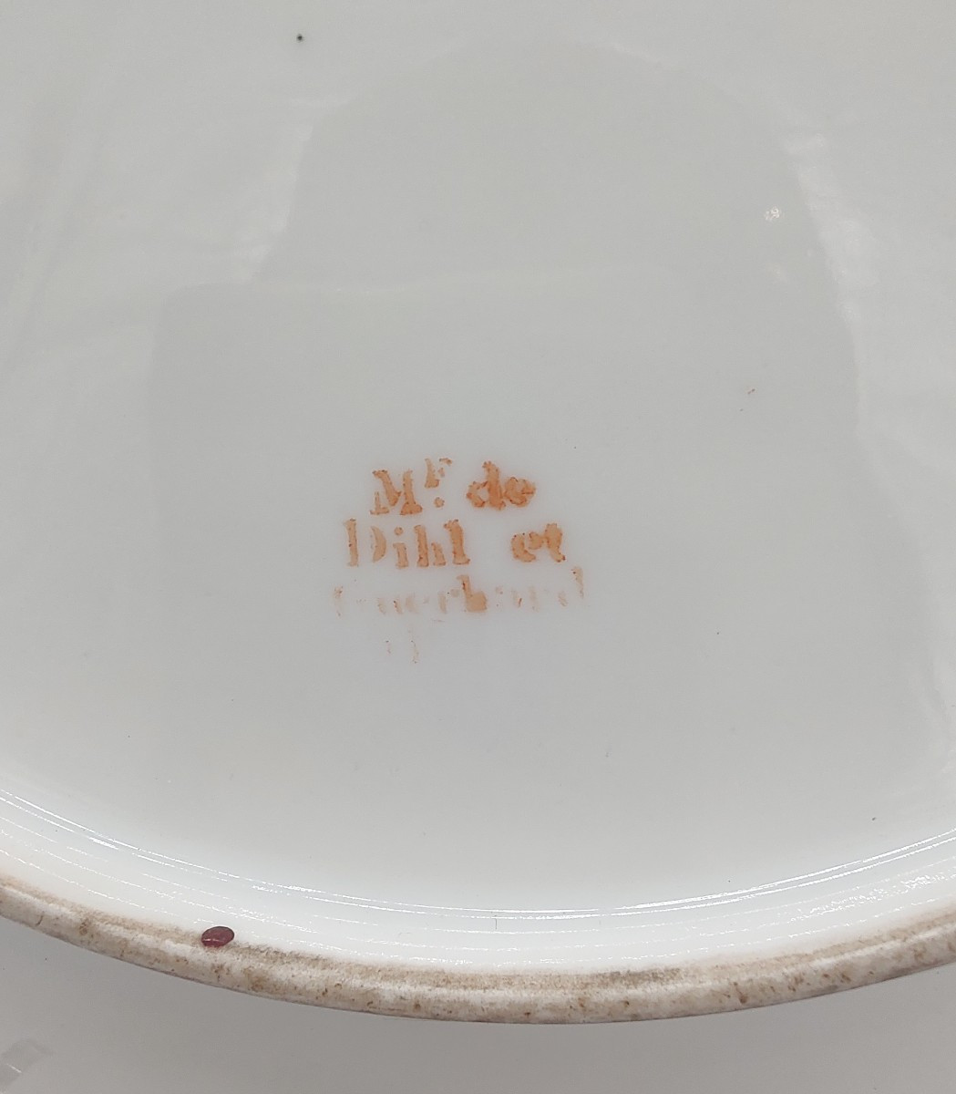 Manufacture  DILH et GUERHARD - Début XIXe - Assiette repésentant une femme et un enfant.-photo-4