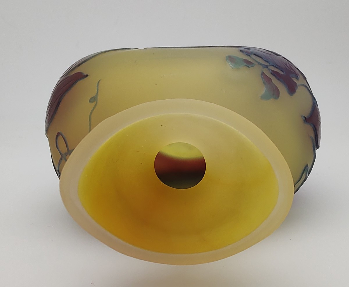 Etablissements Gallé - Vase de forme gourde à décor de pois de senteurs-photo-5