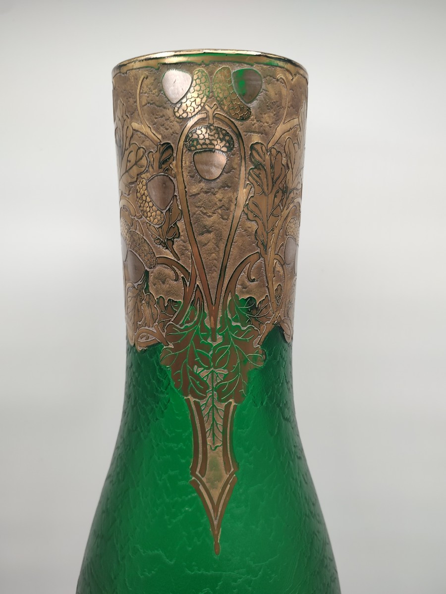 Legras - Important vase "vert impérial" à décor doré de feuillages et de glands-photo-4