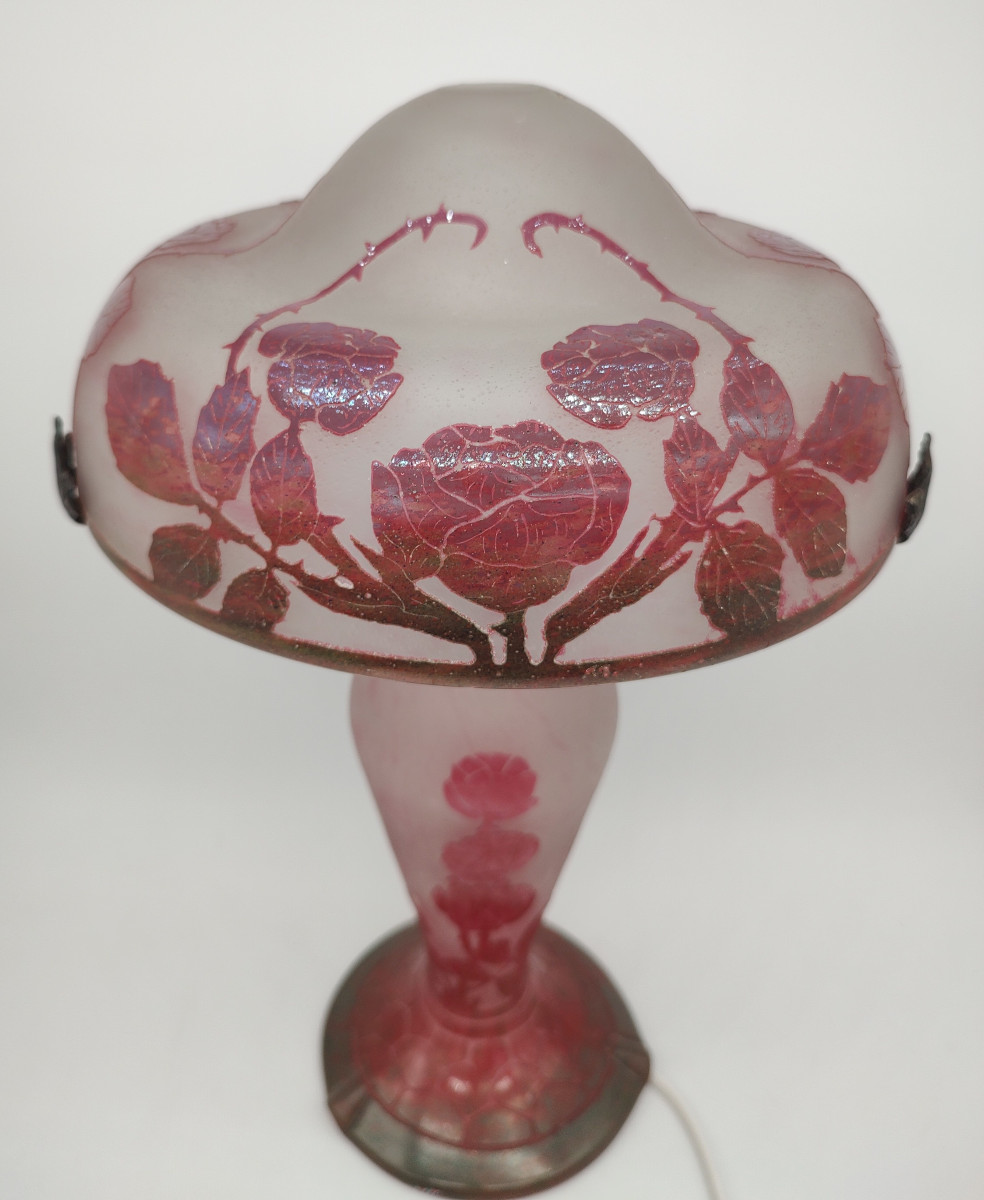 Charles Schneider (le Verre Français) - Mushroom Lamp With Stylized Decoration Of Wild Roses-photo-2