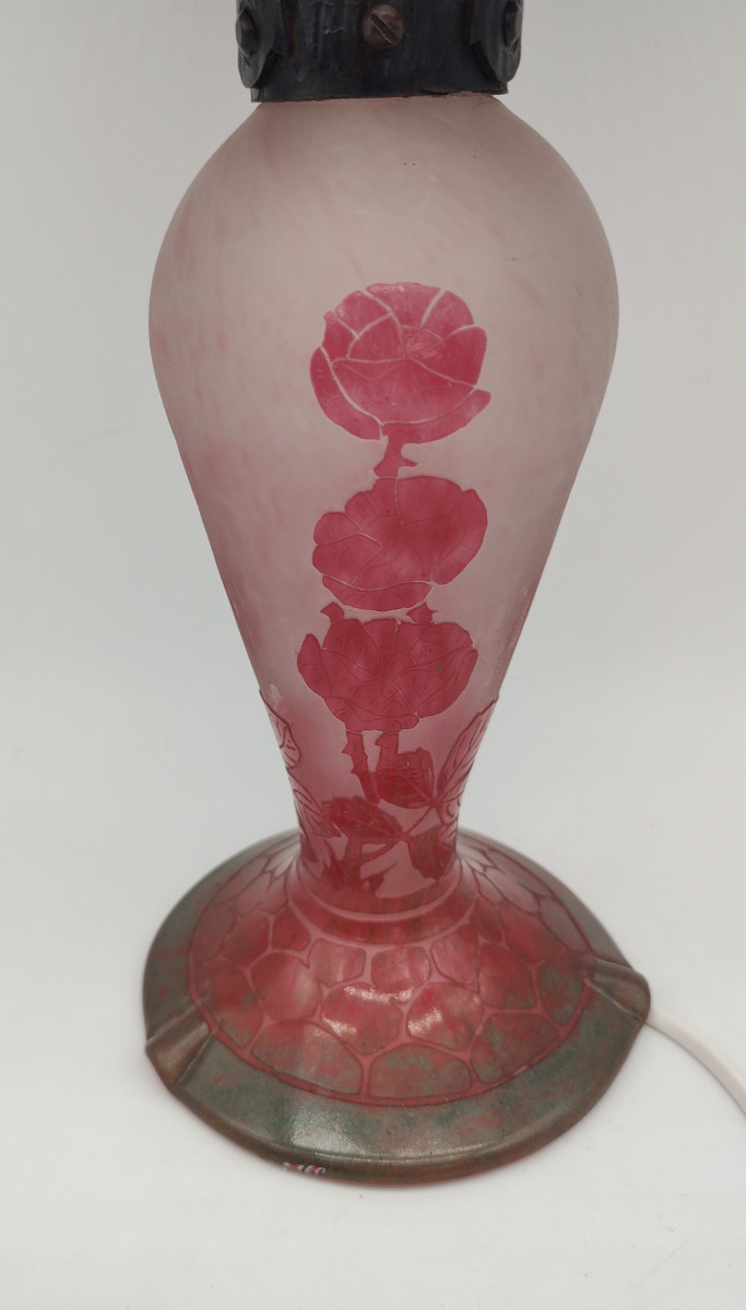 Charles Schneider (le Verre Français) - Mushroom Lamp With Stylized Decoration Of Wild Roses-photo-3