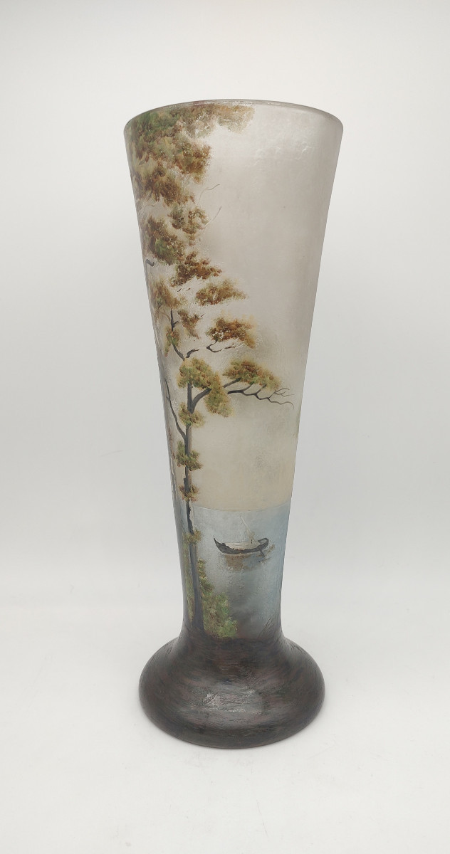 Muller frères - Luneville - Haut vase à décor de scène lacustre.-photo-2