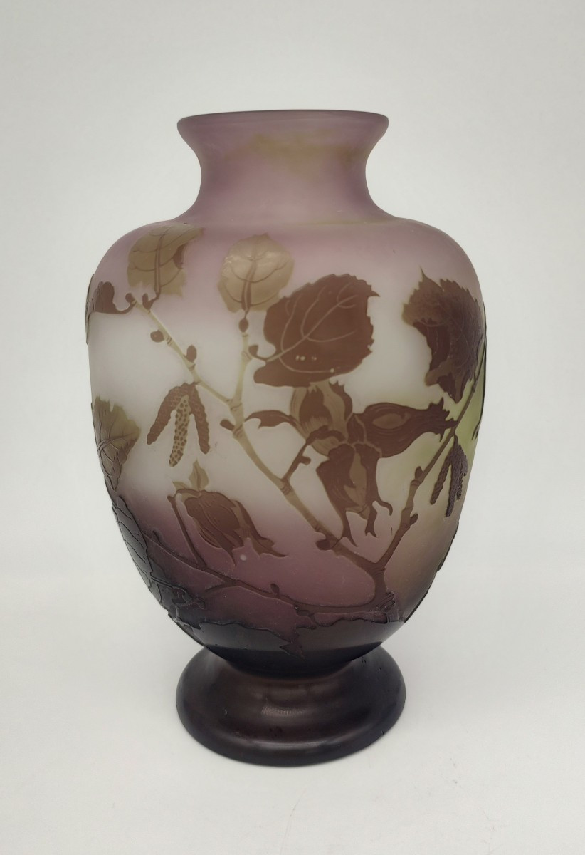 Établissements Gallé - Vase à décor de Noisetier
