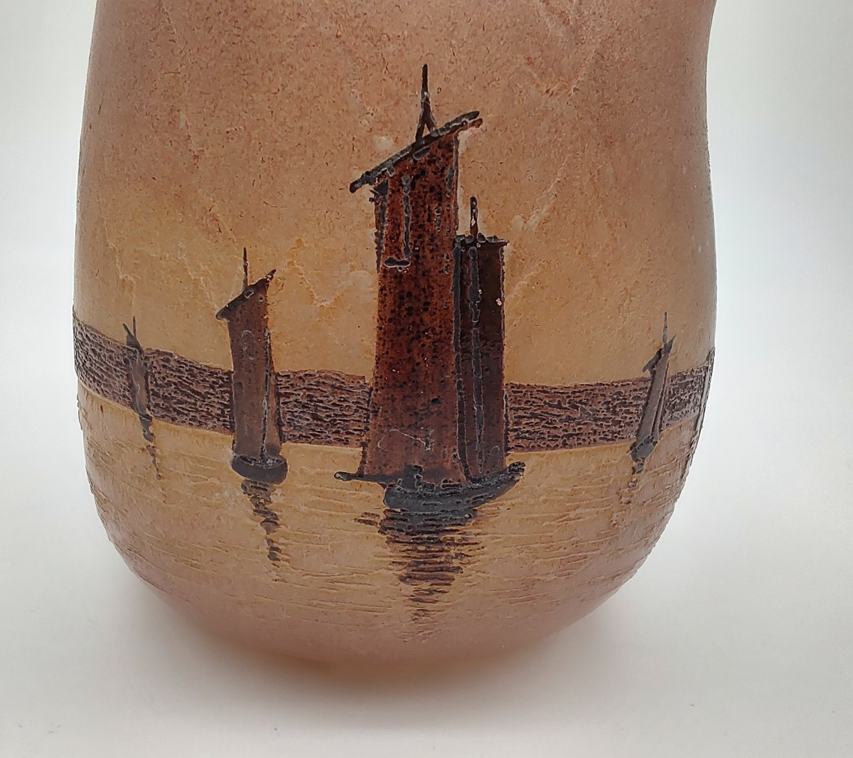 Legras - Vase à décor émaillé de voiliers.-photo-4