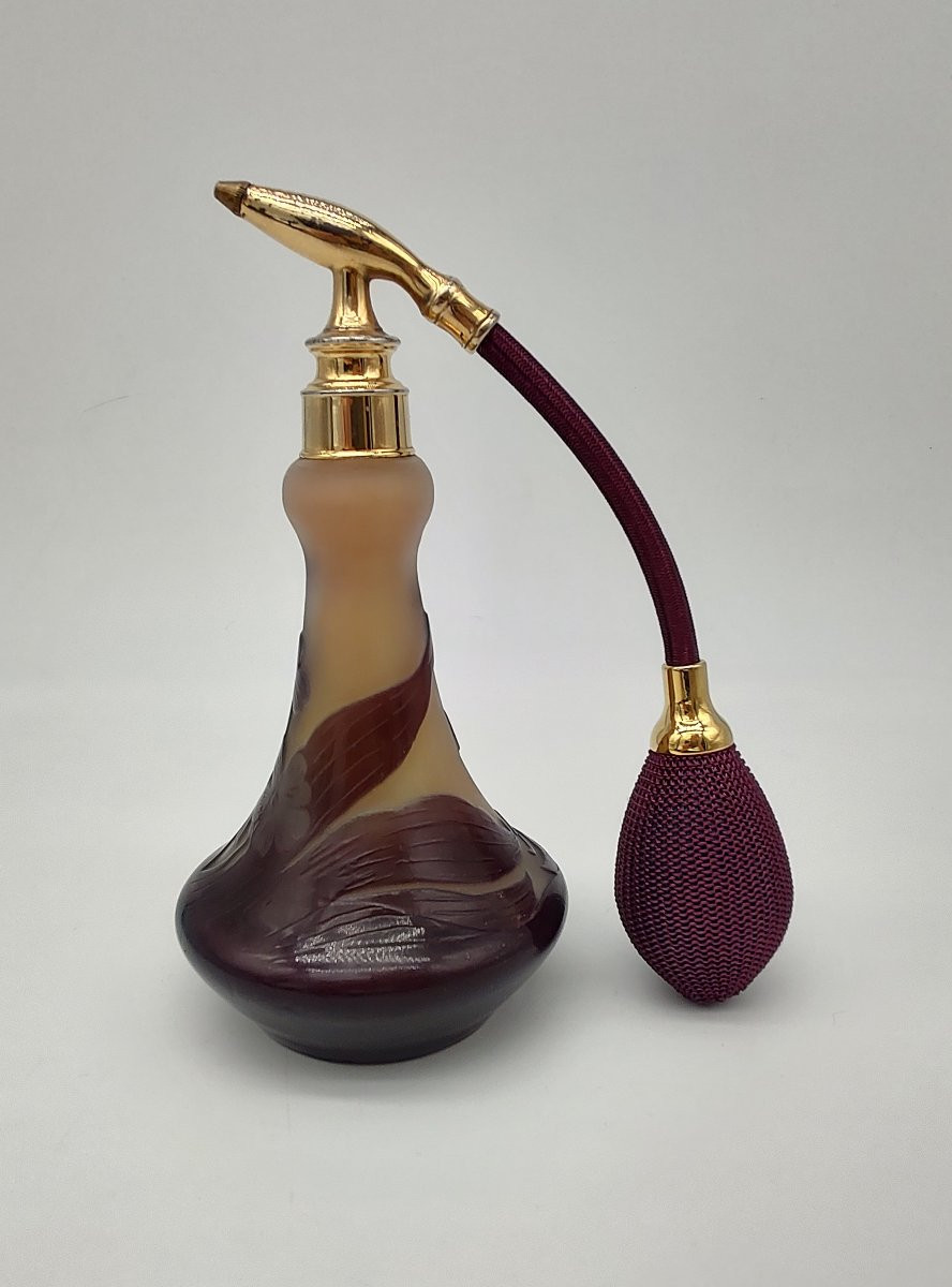 établissements Gallé - Floral Spray Bottle.-photo-1