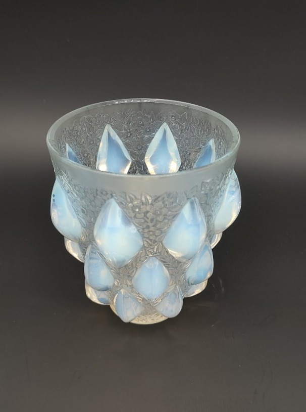 René Lalique (1860-1945) - -photo-2
