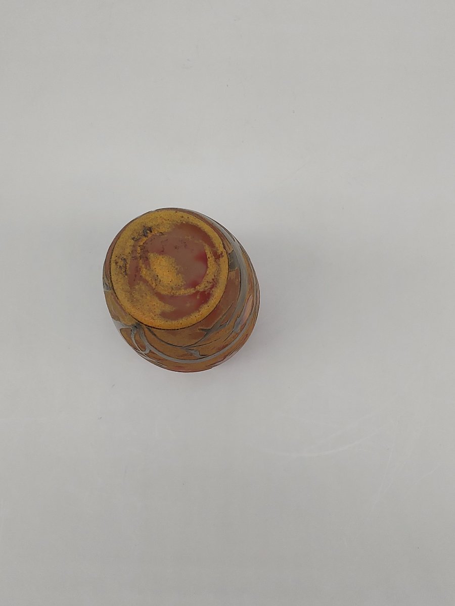 Daum Nancy - Circa 1906 - Vase à décor de fleurs sauvages jaunes .-photo-7