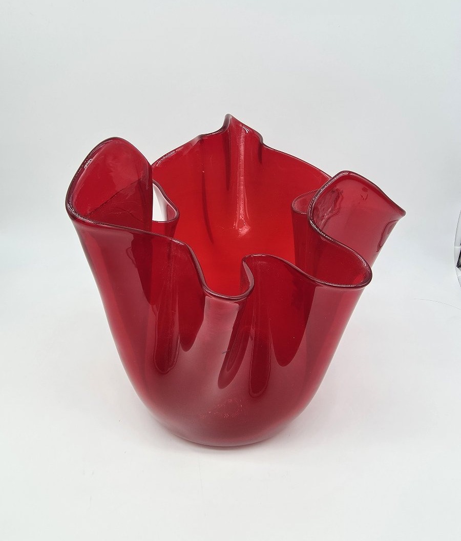 Venini Murano - Années 50 - Vase Fazzoletto rouge transparent de forme mouchoir.-photo-4