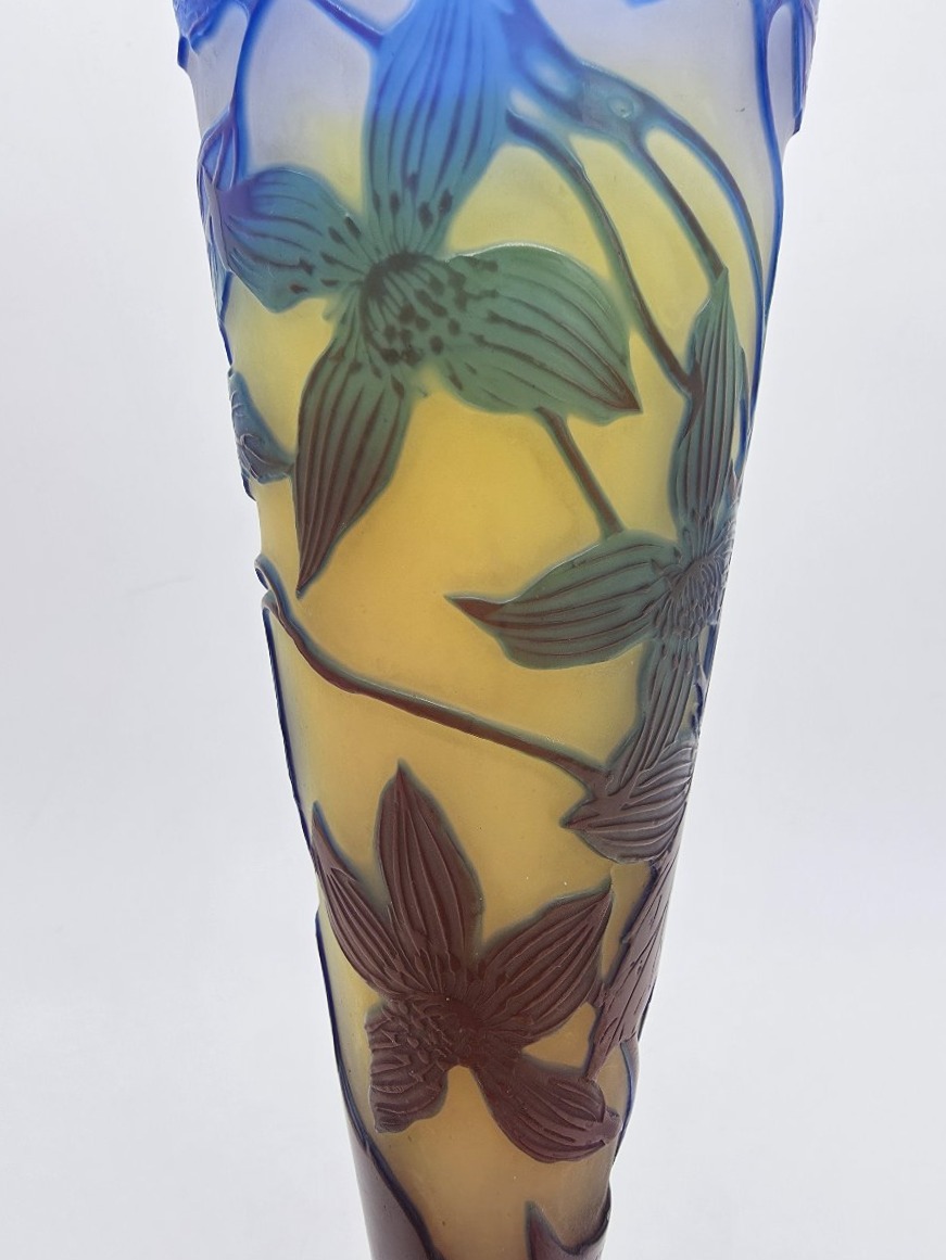 Etablissements Gallé (1904–1936) - Vase Decorated With Blue Clematis.-photo-3