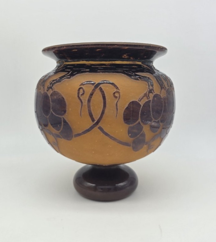 Charles SCHNEIDER (1881-1953) - LE VERRE FRANÇAIS  - Vase boule à décor de vignes. -photo-3