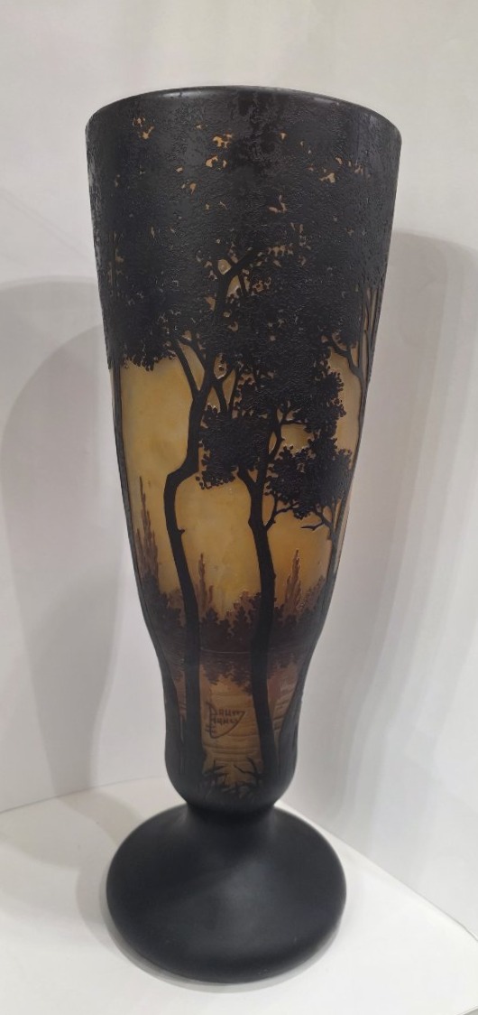 Daum Nancy - Important vase à décor de paysage lacustre.-photo-8