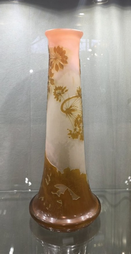 ÉTABLISSEMENTS GALLÉ (1904-1936) - Vase décor d’ombelles gravées en camée à l'acide.-photo-1