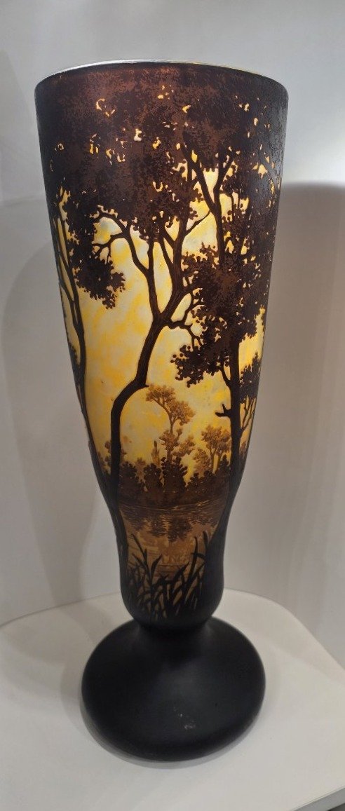 Daum Nancy – Early 20th Century – Large Vase Decorated With A Lakeside Landscape.-photo-2