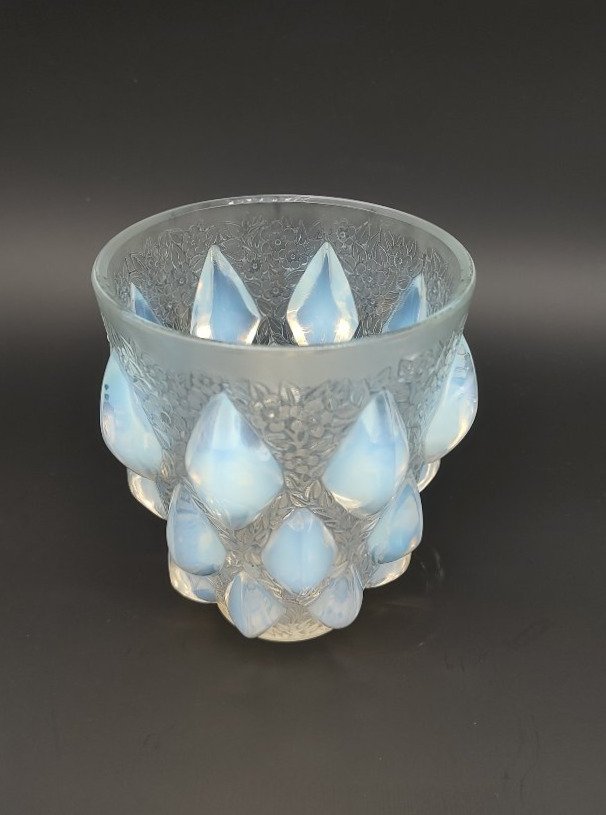 René Lalique (1860–1945) - “rampillon” Vase-photo-2
